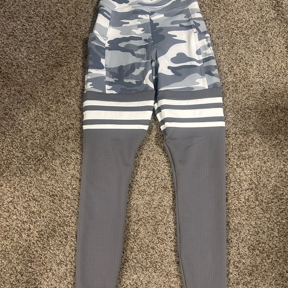 Bombshell Sportswear Gray Camouflage Leggings
